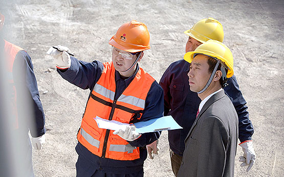 <b>安装工程师  这是属于黎明重工的无形财富</b>